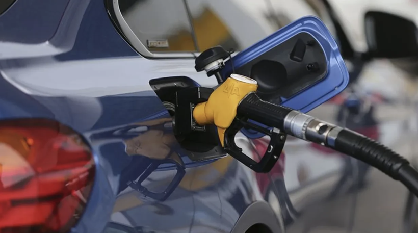 Yarından itibaren tabelaya yansıyacak! Akaryakıta yeni zam - Resim: 1