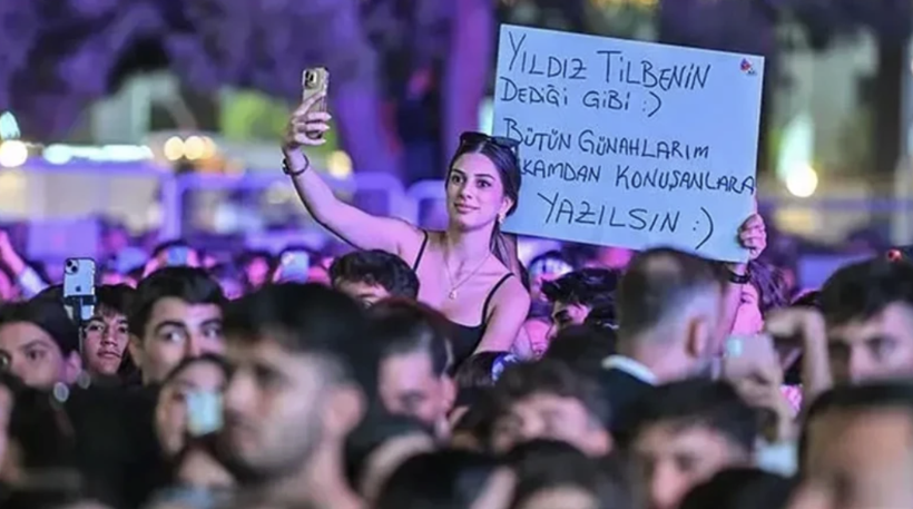Yıldız Tilbe konserinde yürekler ağza geldi! İzleyiciler arasında kavga çıkınca... - Resim: 7