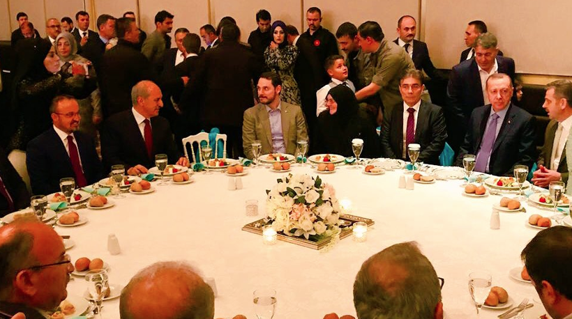 Erdoğan'dan gelinle damada çocuk nasihatı! - Resim: 1