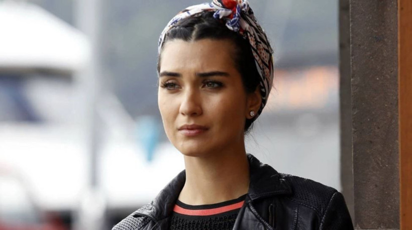 Tuba Büyüküstün annesiyle fotoğrafını paylaştı! 'Güzelliğini anneden almış' - Resim: 2