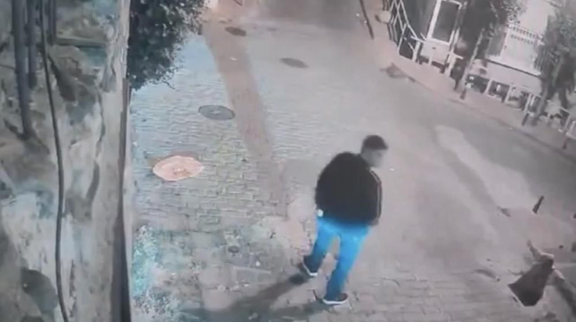 İstanbul’da silahlı işletmeci dehşeti: Kadın müşterileri silahla kovalayıp ateş açtılar! - Resim: 4