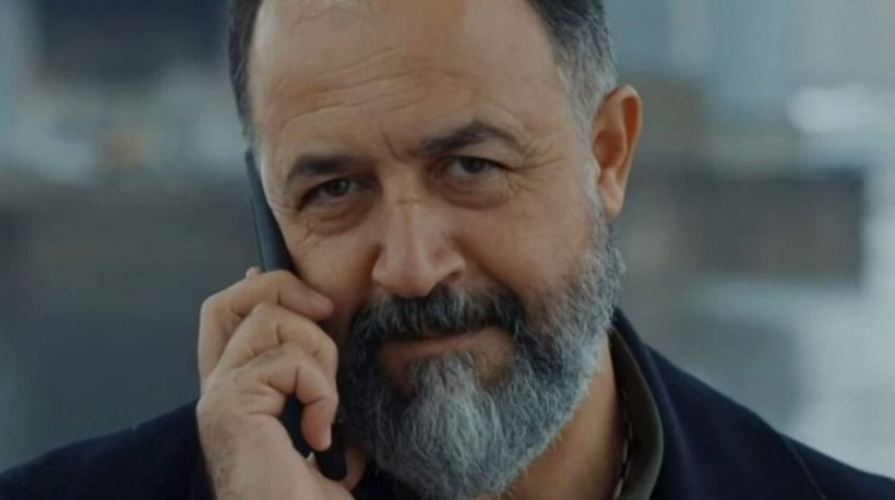 Gözleri Karadeniz'in Osman Maçari'si Mehmet Özgür'den boynundaki kolyeyle ilgili ağlatan açıklama! - Resim: 3