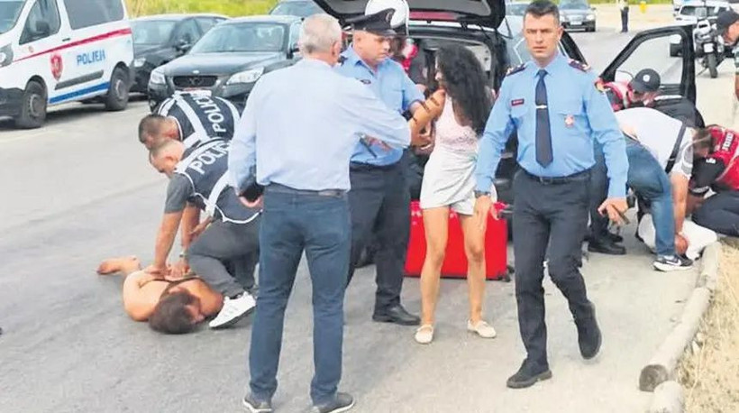 Arnavutluk'a giden Türk turist Ezgi'nin tatili kabusa döndü! Aracının bagajından katil çıktı - Resim: 2