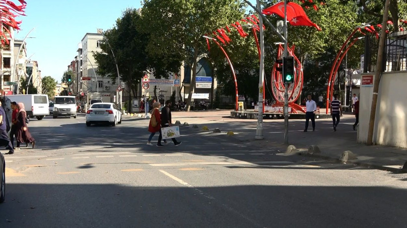 İETT şoförüne muştalı saldırı! İETT şoförüyle ile gençlerin 'kırmızı ışık' kavgası - Resim: 4