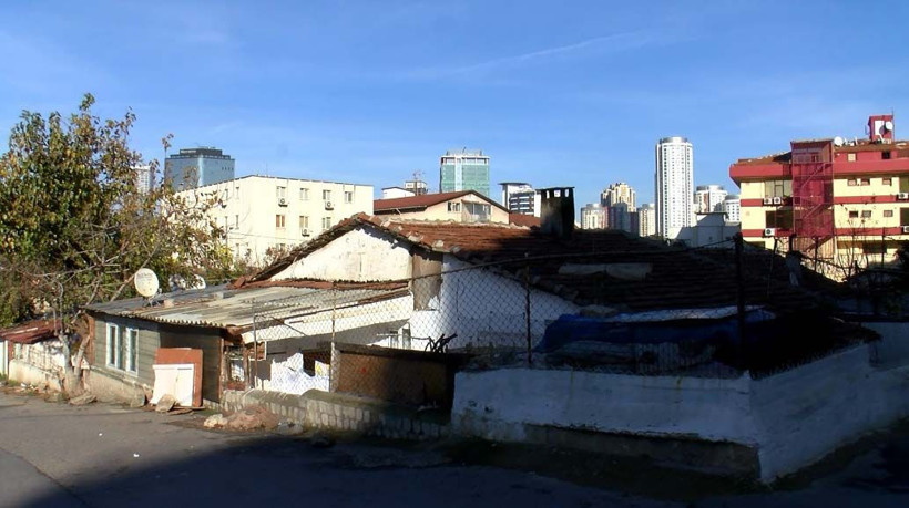 Bu kez Ataşehir'de ortaya çıktı en az bin TL'lik para zarfları dağıttı - Resim: 2