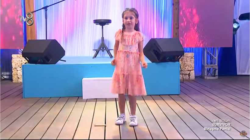 Survivor'da Melisa Ilıcalı dansı olay oldu Acun Ilıcalı'nın kızları birlik oldu - Resim: 4