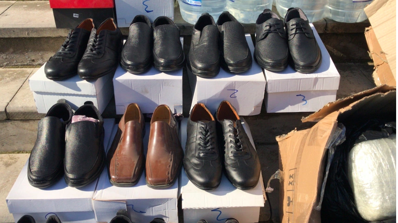 Bunu da gördük! Deprem bölgesine götürülen kolilerden çıktı gören şok oldu - Resim: 2