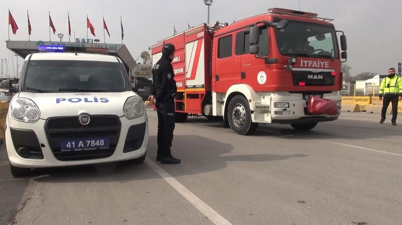 Safiport limanında patlama! Alevler büyük paniğe neden oldu - Resim: 2