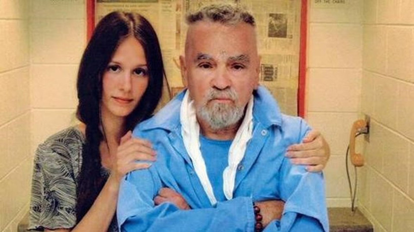 Dünyanın en ünlü seri katili Charles Manson öldü  - Resim: 2