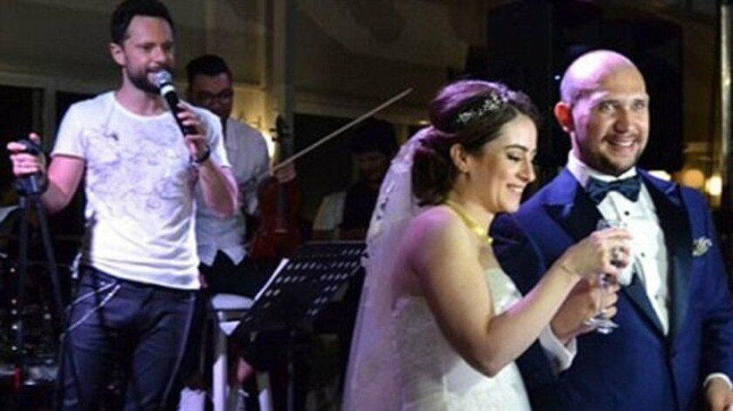 Şarkıcı Özgün 15 Temmuz gecesini anlattı! Hain darbe girişimi esnasında sahnedeydi - Resim: 2