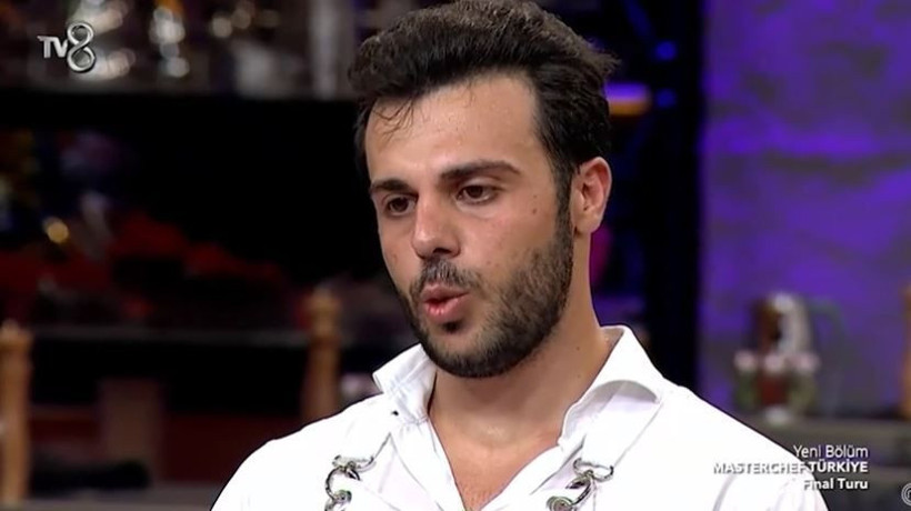 Tv8 MasterChef'te Mehmet Şef'ten yarışmacı Fikret'e tepki: Bu et çiğ, yürüyor! - Resim: 2