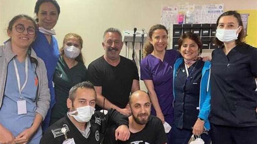 Cinsel organ hapıyla tepki gösterdi! Cem Yılmaz'dan aşı karşıtlarını kızdıracak sözler - Resim: 3