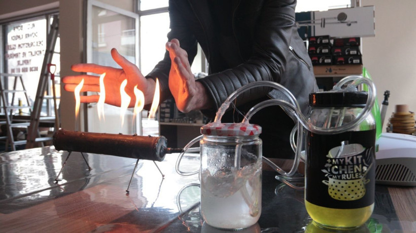 15 liraya 1 ay ısınıyor doğalgaz faturasından kurtuldu İnternetten görüp 2 kavanozla yaptı - Resim: 2