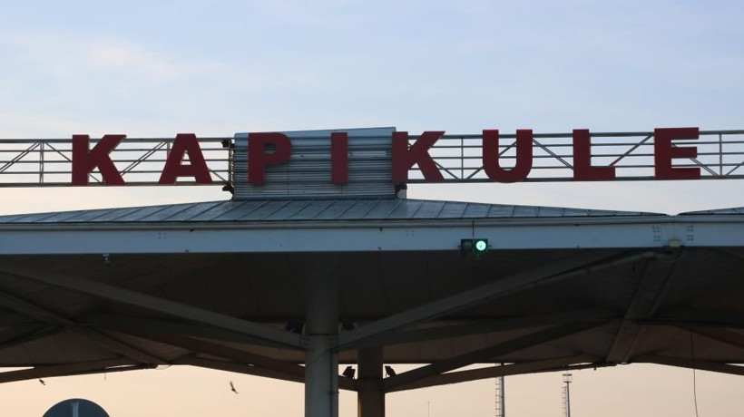 Yurt dışına kaçırılacaktı! Edirne'de TIR'ın motorunda ele geçirildi: Bizans dönemine ait - Resim: 2