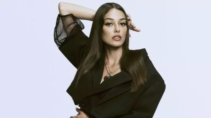 Dilan Çiçek Deniz ve Mert Yazıcıoğlu yeni aşka yelken açtı! Fena yakalandılar... - Resim: 2