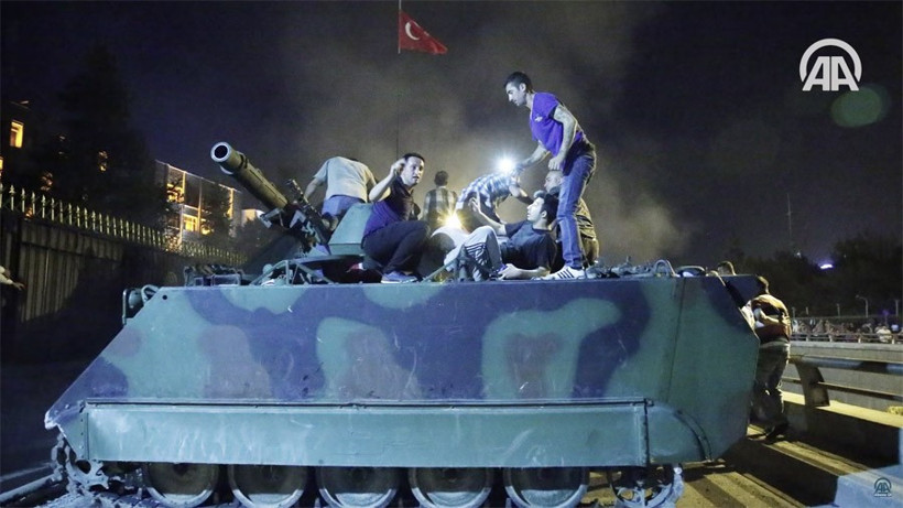 15 Temmuz saat 00.26... Darbede FTÖ'yü kudurtan olay! - Resim: 1