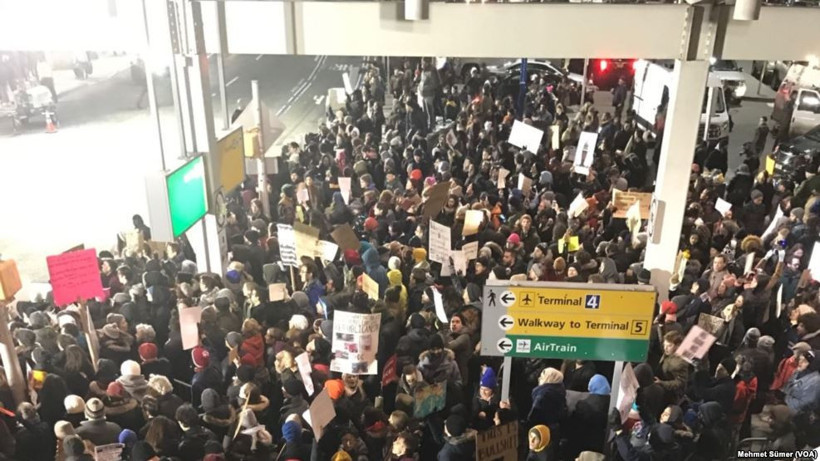 Donald Trump'ın kararına Starbucks'tan büyük tepki  - Resim: 3