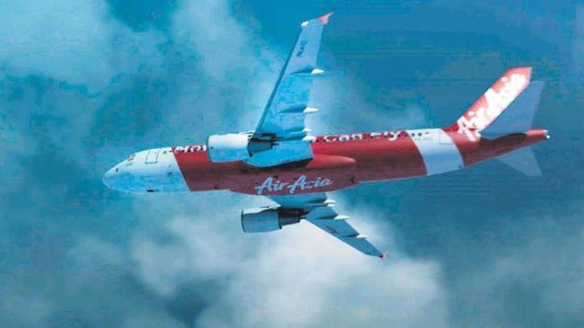 Uçak düşerken bakın ne yaptı! pes dedirtti! - Resim: 2