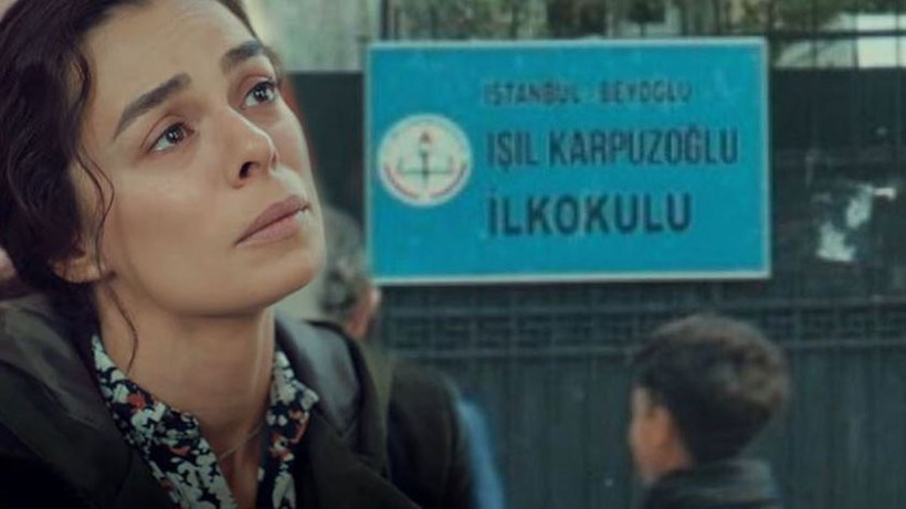 Kadın dizisindeki bu detayı kimse fark etmedi okul ismine dikkat - Resim: 1