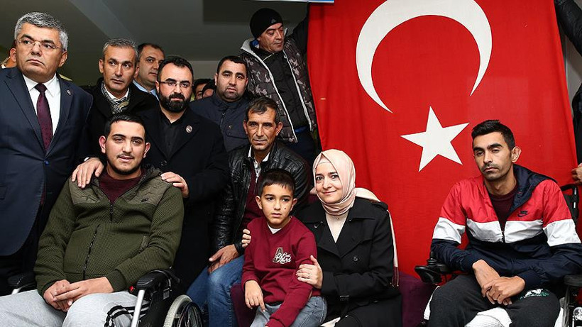 Bakan Kaya'dan darp edilen gazilere ziyaret - Resim: 1