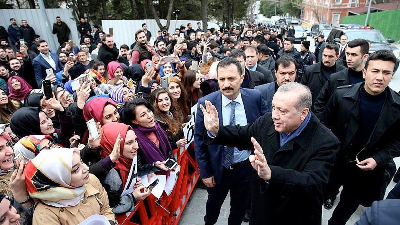 Erdoğan'ın eğlencesi araçta giderken! En yakını açıkladı - Resim: 3