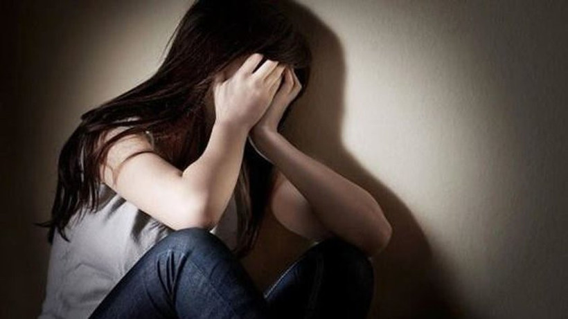 Şok ifadeler! 'Dayım göğsümü sıktı acıdı cips çikolata alıyordu' - Resim: 1