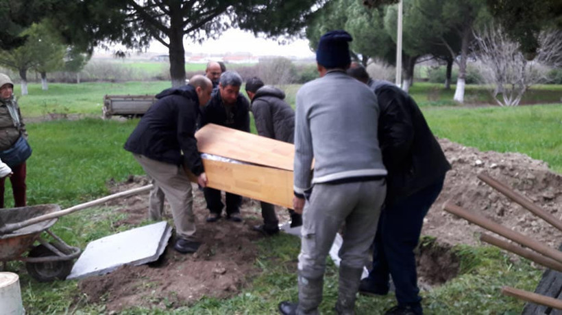 Ateist vatandaş tıraş takımı ile gömüldü! - Resim: 1