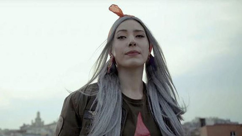 Sokak ortasında dehşet! Kocası ünlü rapçiyi silahla dövdü - Resim: 3