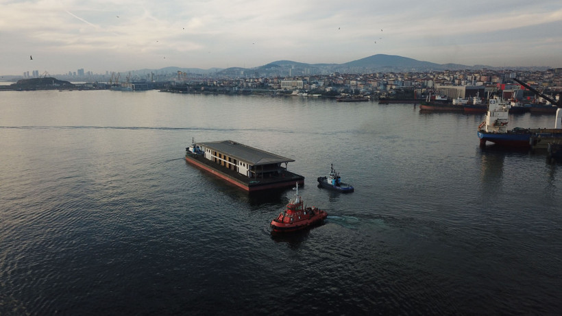 Böyle yola çıktı: 81 metre uzunluğunda 2 bin ton! - Resim: 3