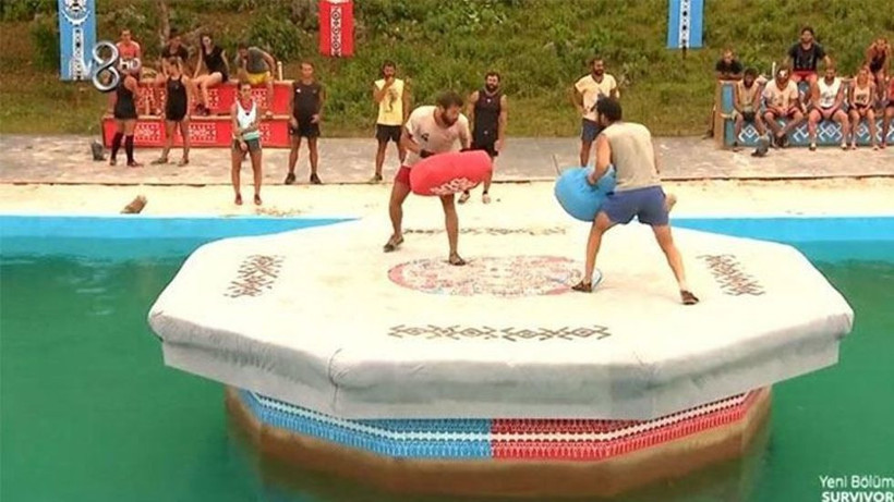 Survivor 2018'de Acun Ilıcalı Ümit Karan'ı bitirdi öyle bir hareket yaptı ki - Resim: 2
