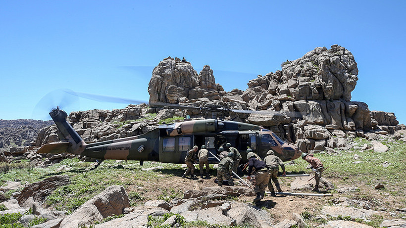 İlk iftarı sınırdaki Mehmetçik açtı - Resim: 2