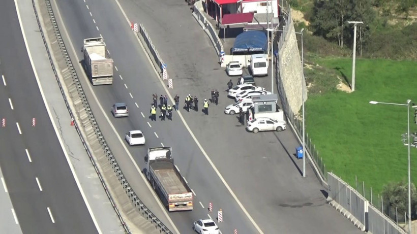 Adana’da karadaki sürücü havadan yakalandı - Resim: 2