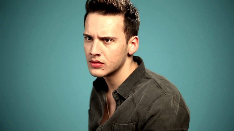 Şarkıcı Edis'ten hayranlarını korkutan haber! Hastaneden görüntü paylaştı - Resim: 2