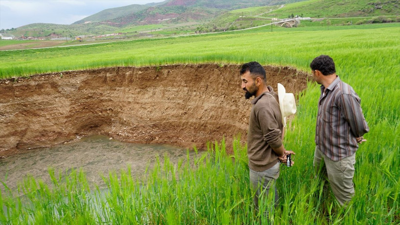 Siirt'te buğday tarlasında ürküten görüntü gece vakti oldu - Resim: 4