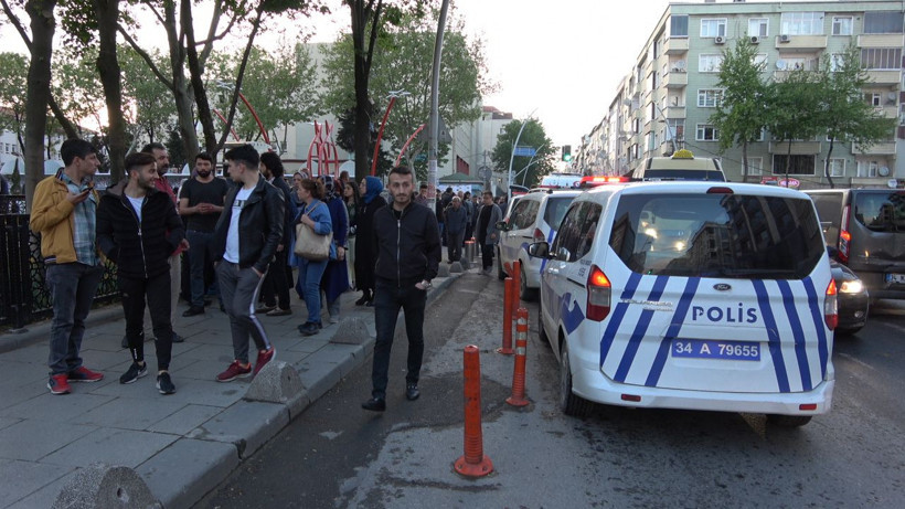 Sultangazi'de dehşet! Herkesin gözü önünde yere yatırıp... - Resim: 4