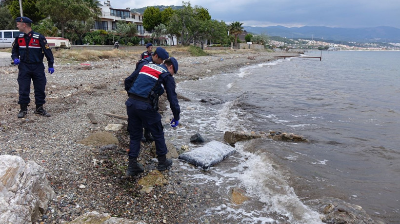 Balıkesir ve Çanakkale'de uyuşturucu paketleri karaya vuruyor - Resim: 2