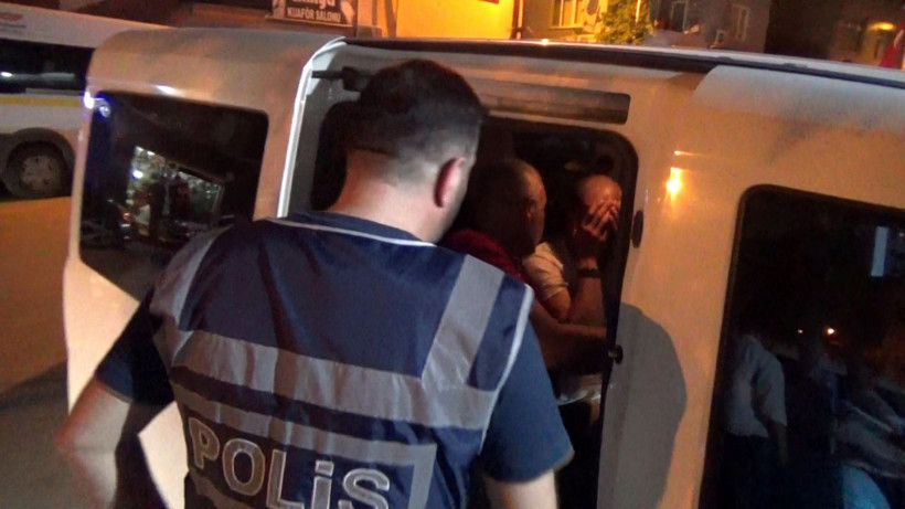 72 bin 500 dolarlık kasayı bacadan girerek patlattılar - Resim: 3