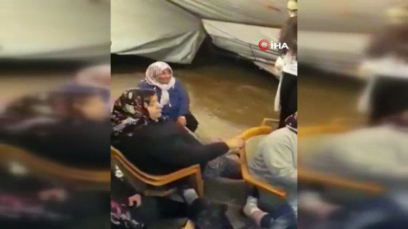 Aksaray'da düğün çadırında sel paniği - Resim: 4