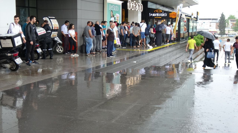 Bursa'da metroya yıldırım düştü - Resim: 4