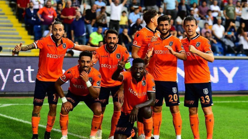 Emre Belözoğlu'ndan Ali Koç'a öneri: Bunları alalım başkan - Resim: 2