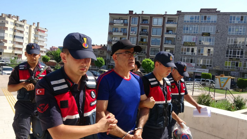 Balıkesir'de bir adam doktor kızını acımasızca öldürdü - Resim: 2