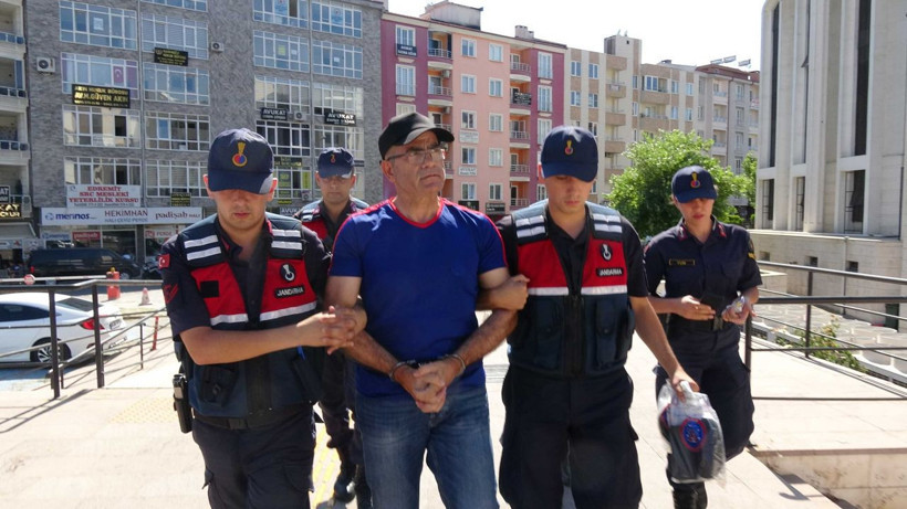 Balıkesir'de bir adam doktor kızını acımasızca öldürdü - Resim: 1