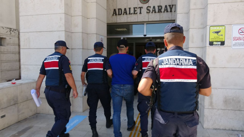 Balıkesir'de bir adam doktor kızını acımasızca öldürdü - Resim: 4