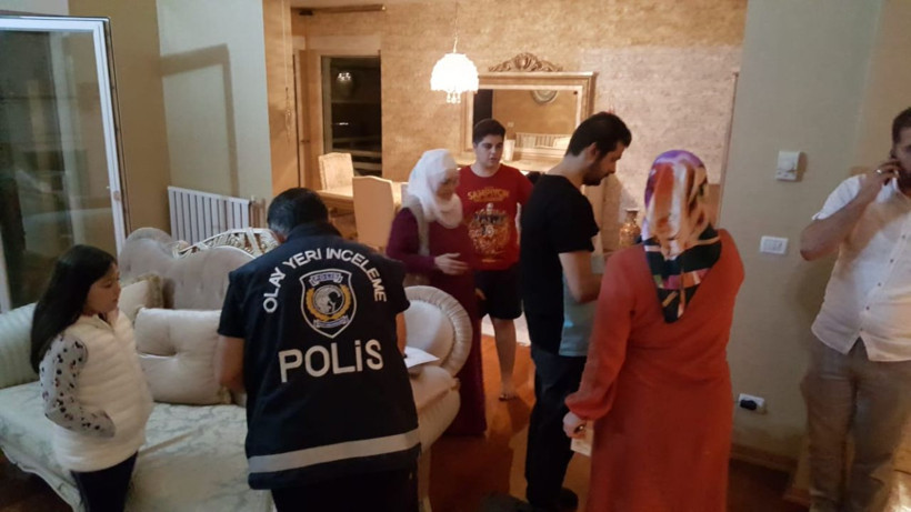 Bal satışıyla tanınan Ekrem İncel yatak odasını görünce şok oldu! - Resim: 2