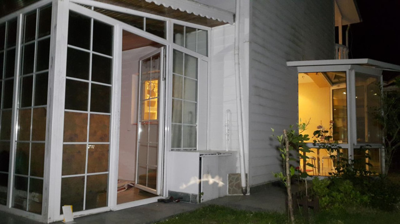 Bal satışıyla tanınan Ekrem İncel yatak odasını görünce şok oldu! - Resim: 3