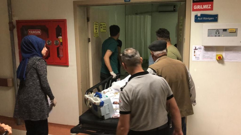 Yerde bulduğu cismi merakından kurcalarken elinde patladı! Ağır yaralandı - Resim: 4