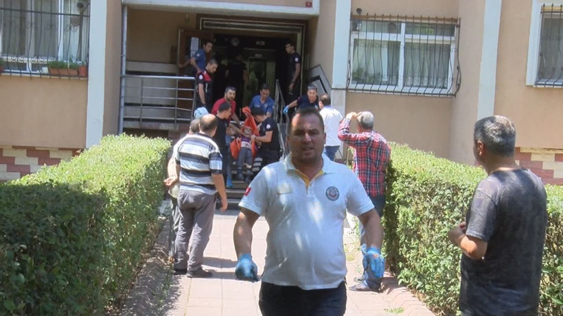 Beylikdüzü'nde bir kişi tartıştığı kayınpederi ve eşini vurduktan sonra intihar etti! - Resim: 1