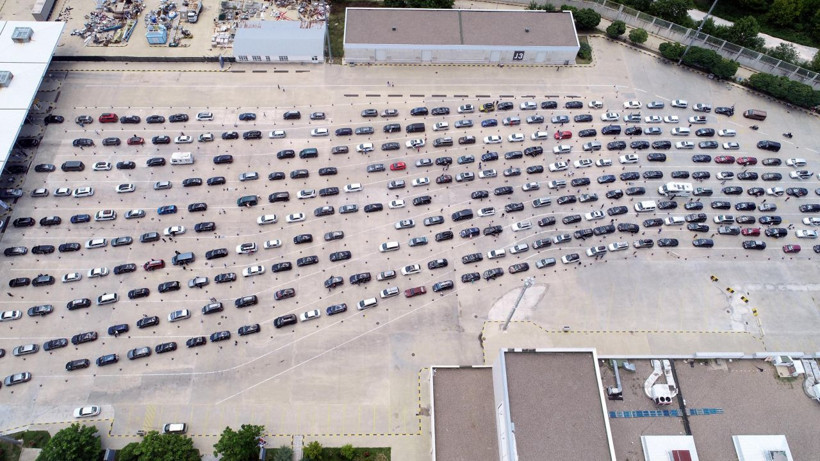 Yaz tatillerini geçirmek için geliyorlar! Uzun kuyruklar oluştu - Resim: 4