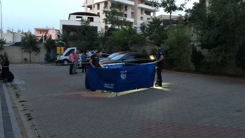 Bursa'da alzeimer hastası kadın 12'nci kattan atlayarak hayatını kaybetti - Resim: 4