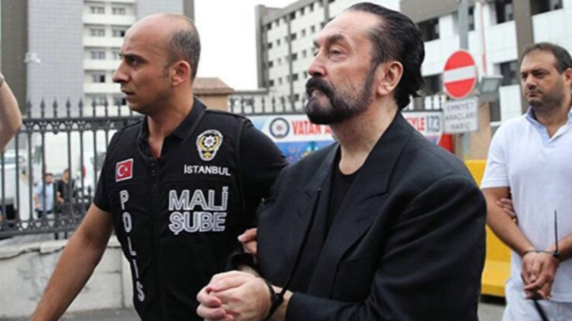 Adnan Oktar suç örgütü orduya yetecek kadar nasıl silahlandı! İşte akılalmaz yöntemler - Resim: 3